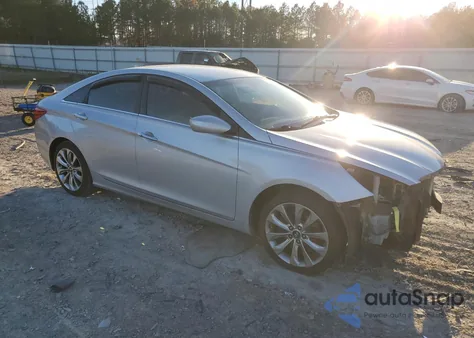 2011 Hyundai Sonata Se z USA, uszkodzony, nr VIN 5NPEC4AB6BH221838